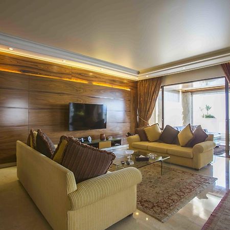 Lahoya Suites Beiroet Buitenkant foto