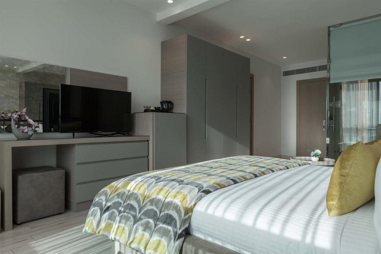 Lahoya Suites Beiroet Buitenkant foto