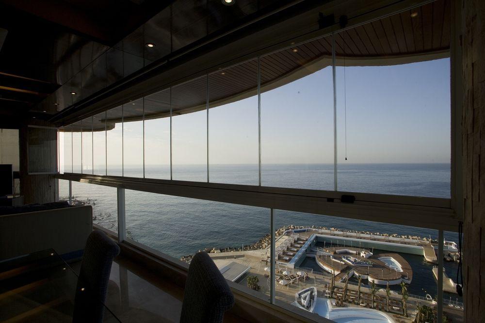 Lahoya Suites Beiroet Buitenkant foto