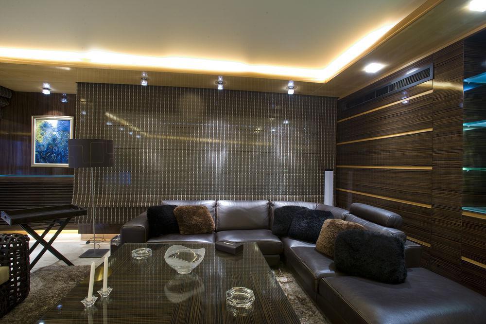 Lahoya Suites Beiroet Buitenkant foto