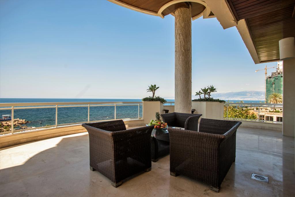 Lahoya Suites Beiroet Buitenkant foto