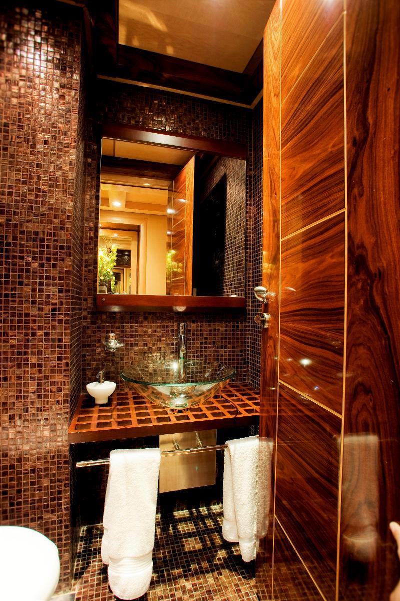Lahoya Suites Beiroet Buitenkant foto