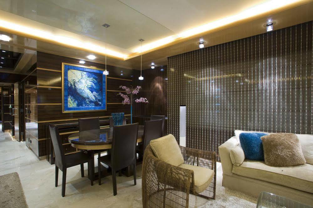 Lahoya Suites Beiroet Buitenkant foto