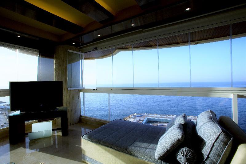 Lahoya Suites Beiroet Buitenkant foto