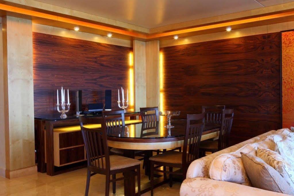 Lahoya Suites Beiroet Buitenkant foto